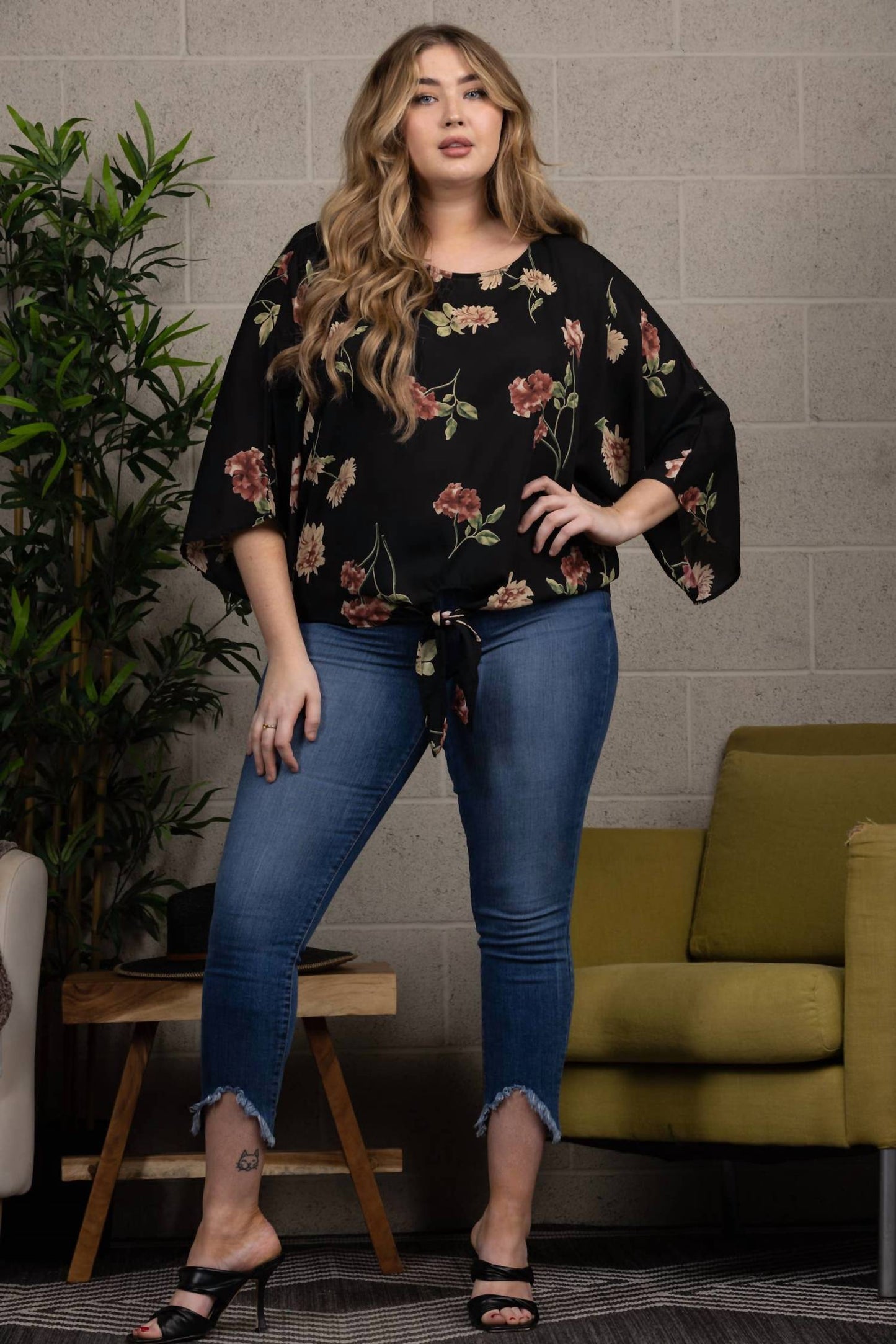 Silhouette Floral Print Self-tie