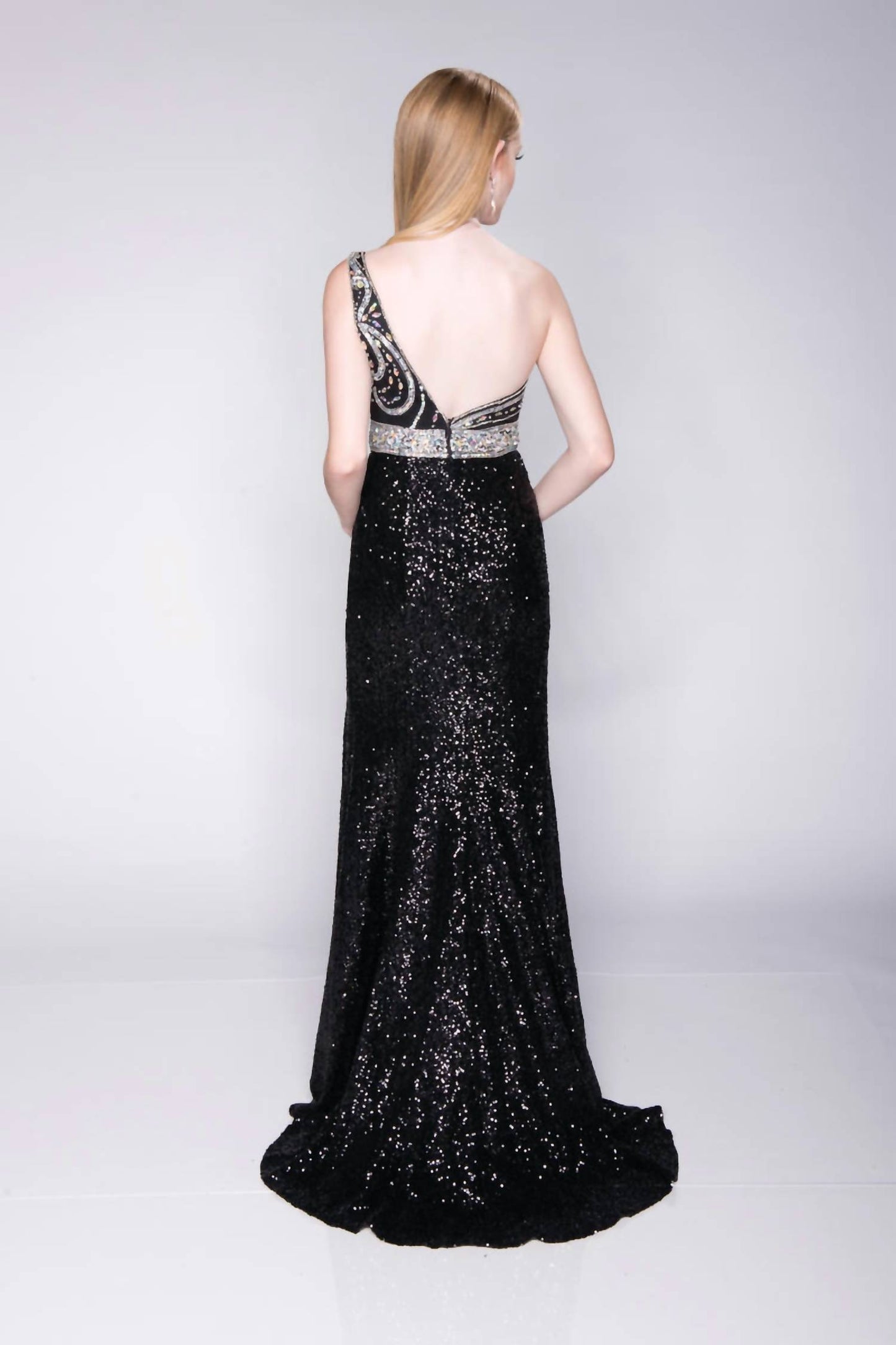 One-shoulder Maxi Dress