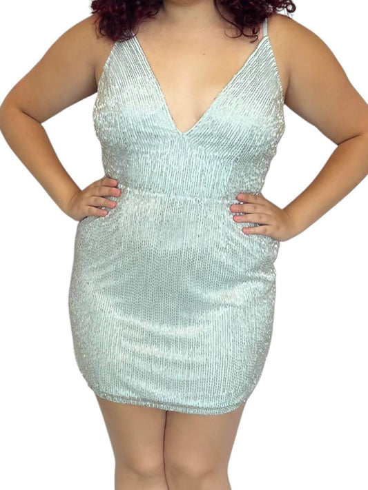 Aleta - Aleta 987 Stunning V-neckline Cocktail Dress - Rack Hunt -