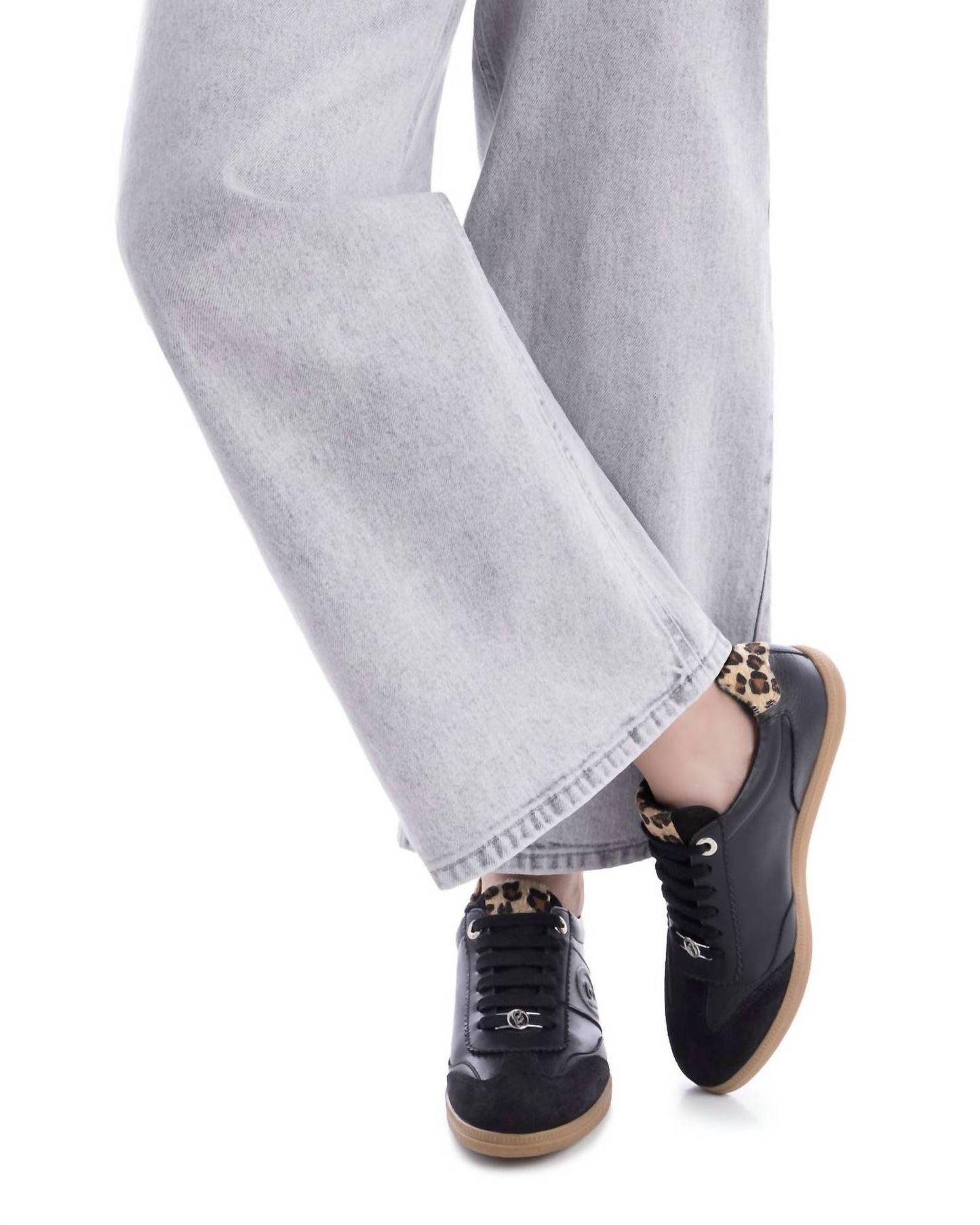 Women's Leather Lace-up Sneakers