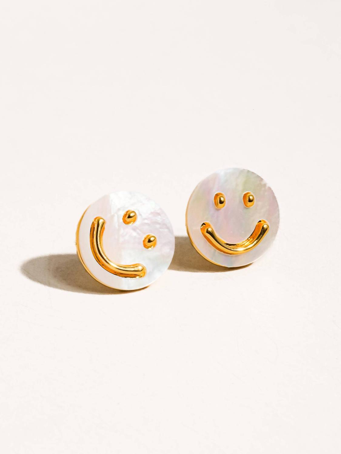 Women's Cecil Smiley Face Studs Earrings