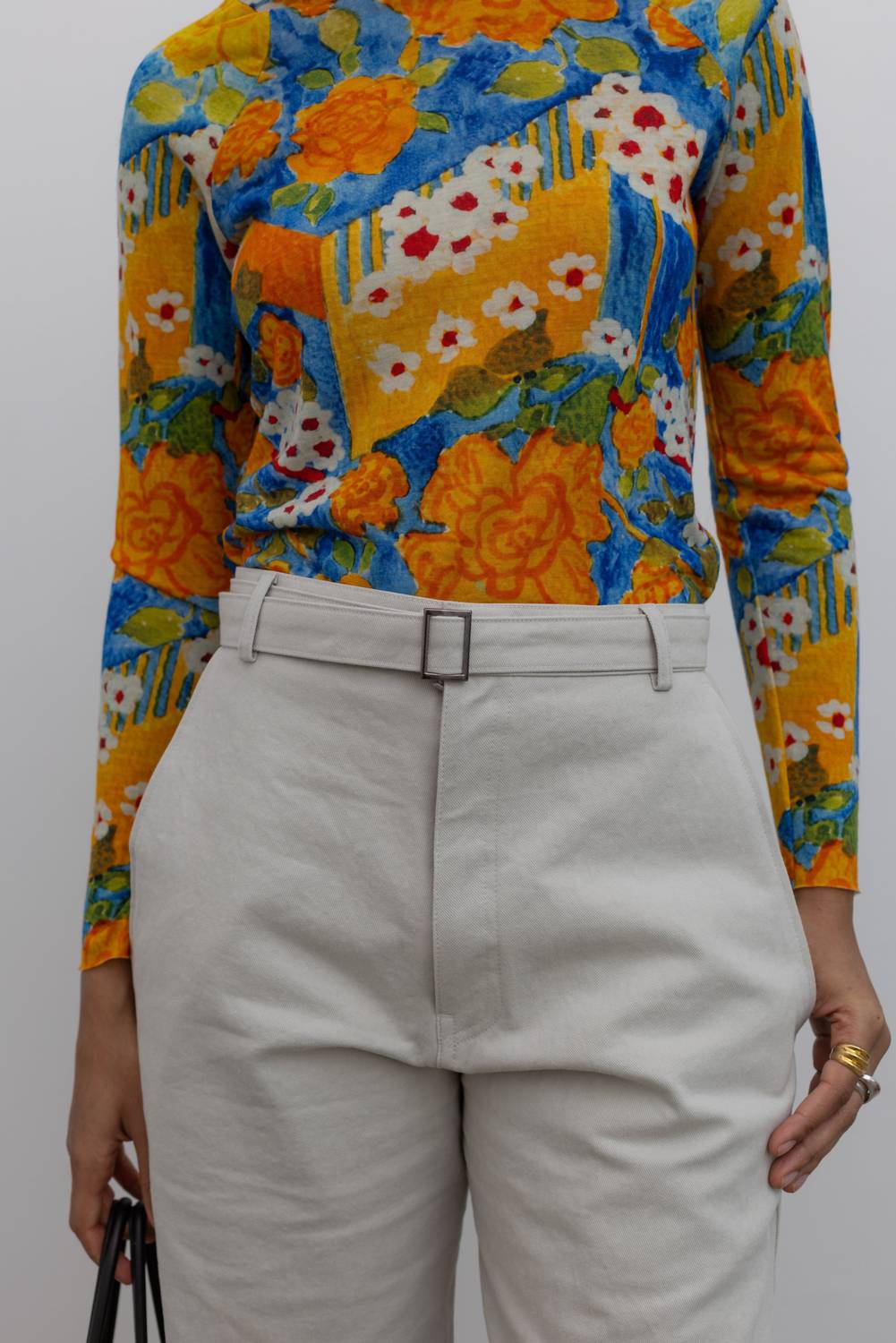 Curved Belted Chino Pants