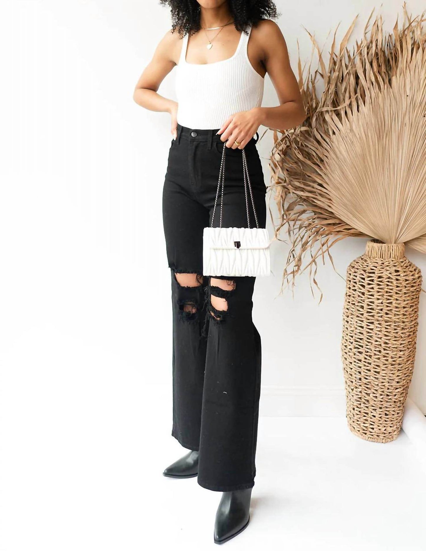 VIBRANT - Field Of Jeans - Rack Hunt -