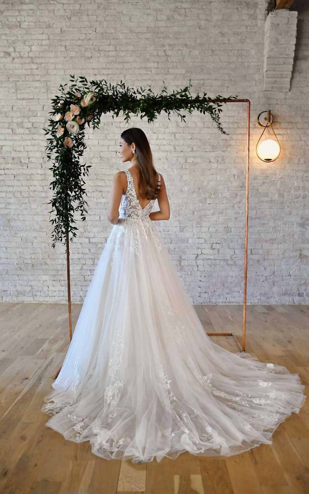 Sleeveless Wedding Dress