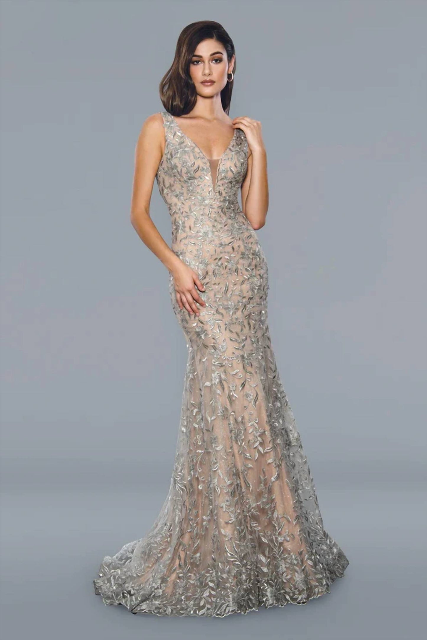 Long Fitted Sleeveless Prom Gown
