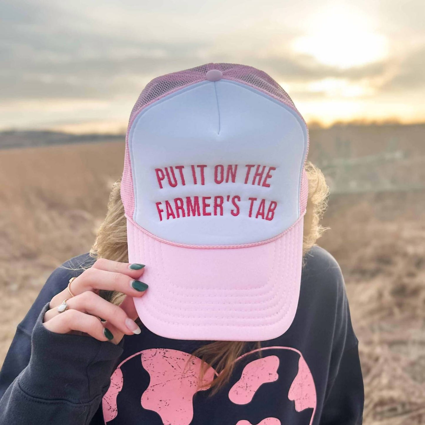 Women's Farmer's Tab Trucker Hat