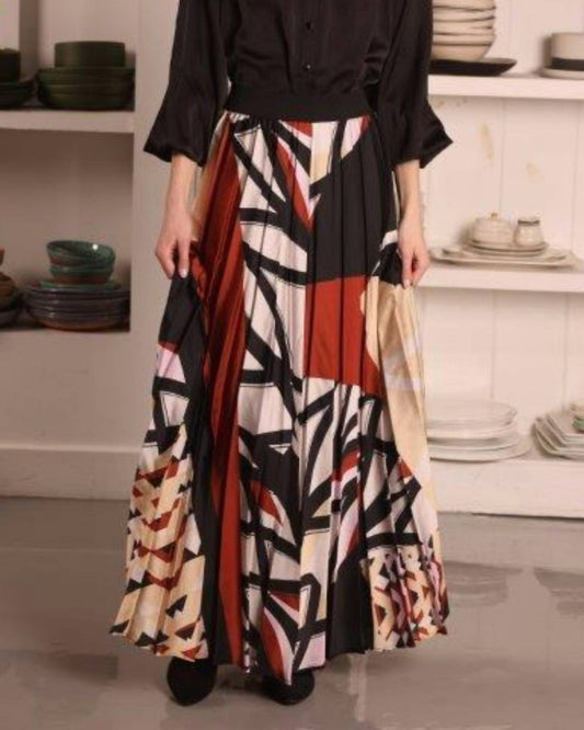 Pleated Printed Skirt