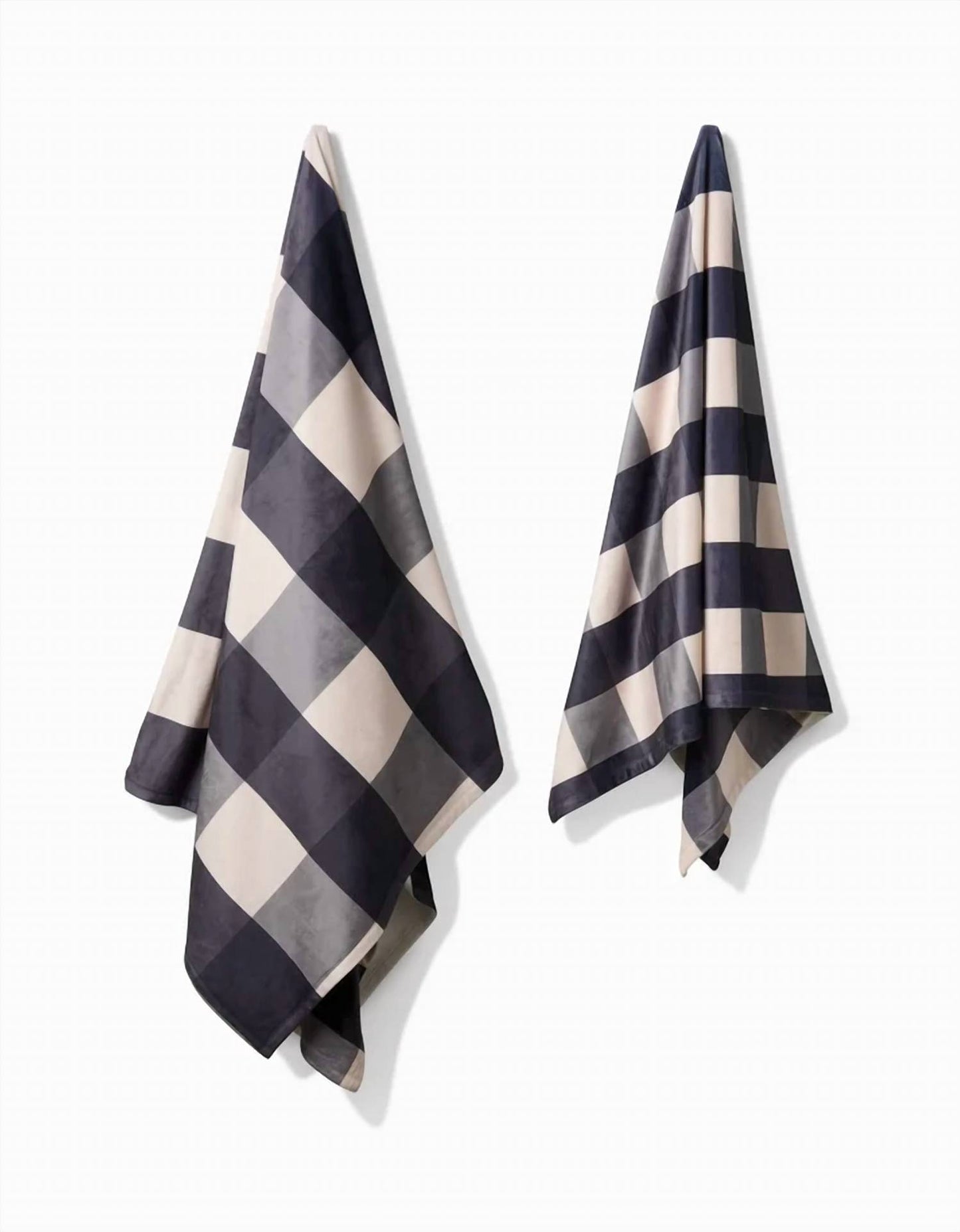 Snowy Gingham Blanket