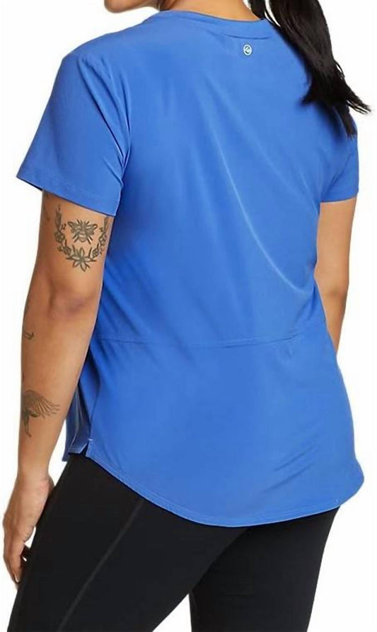 Women's Departure Short-sleeve Pocket T-shirt