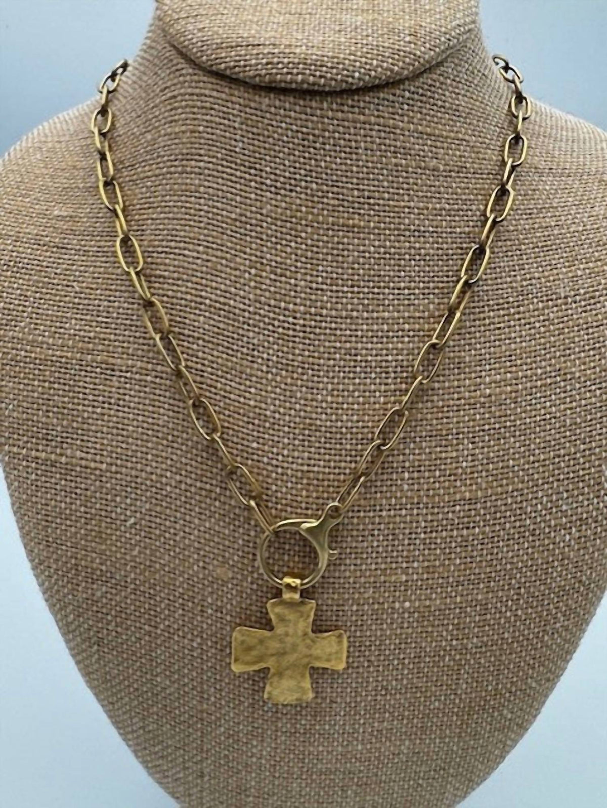 Women's Paperclip Chain Necklace With Cross Pendant