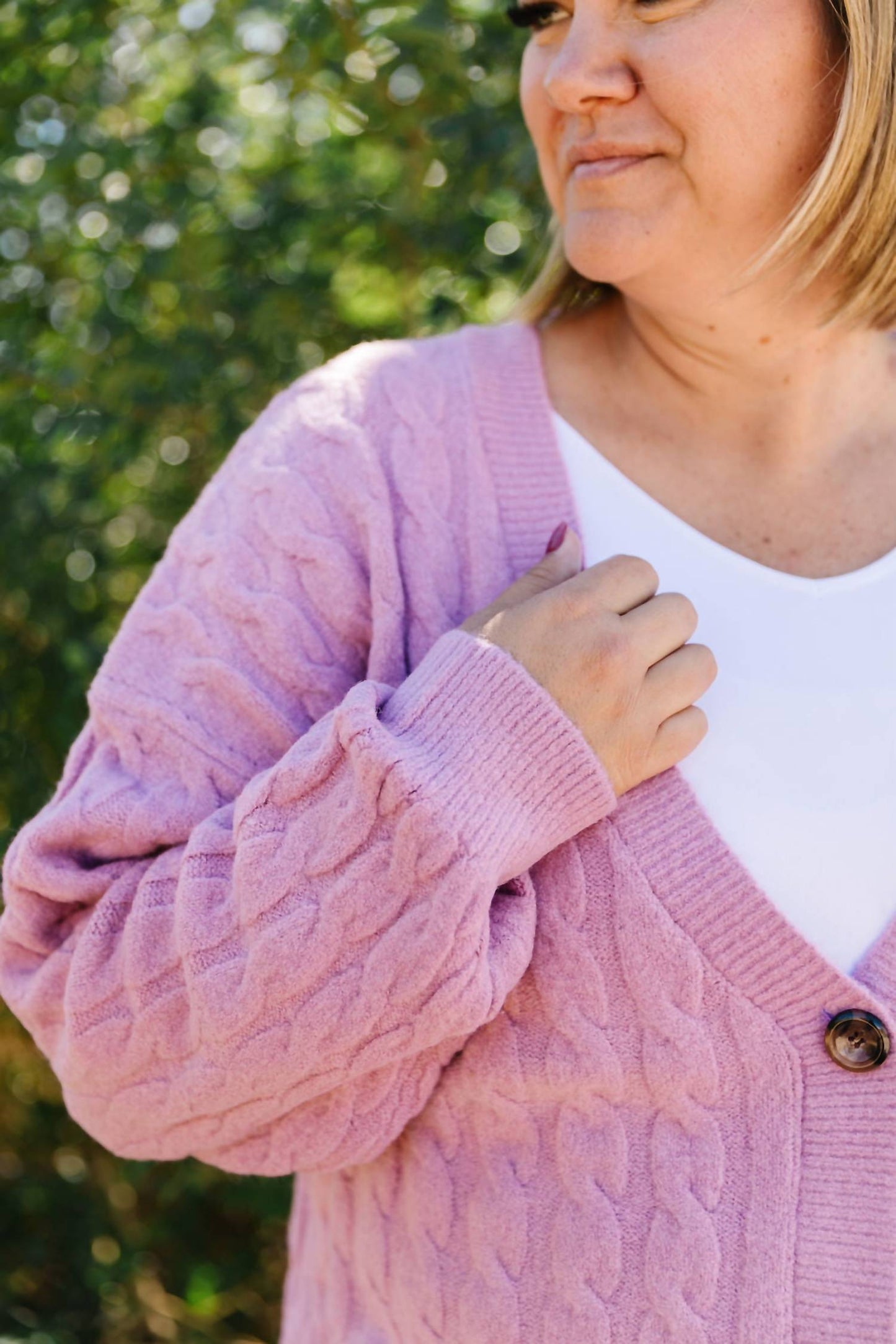 Mona V-neck Sweater