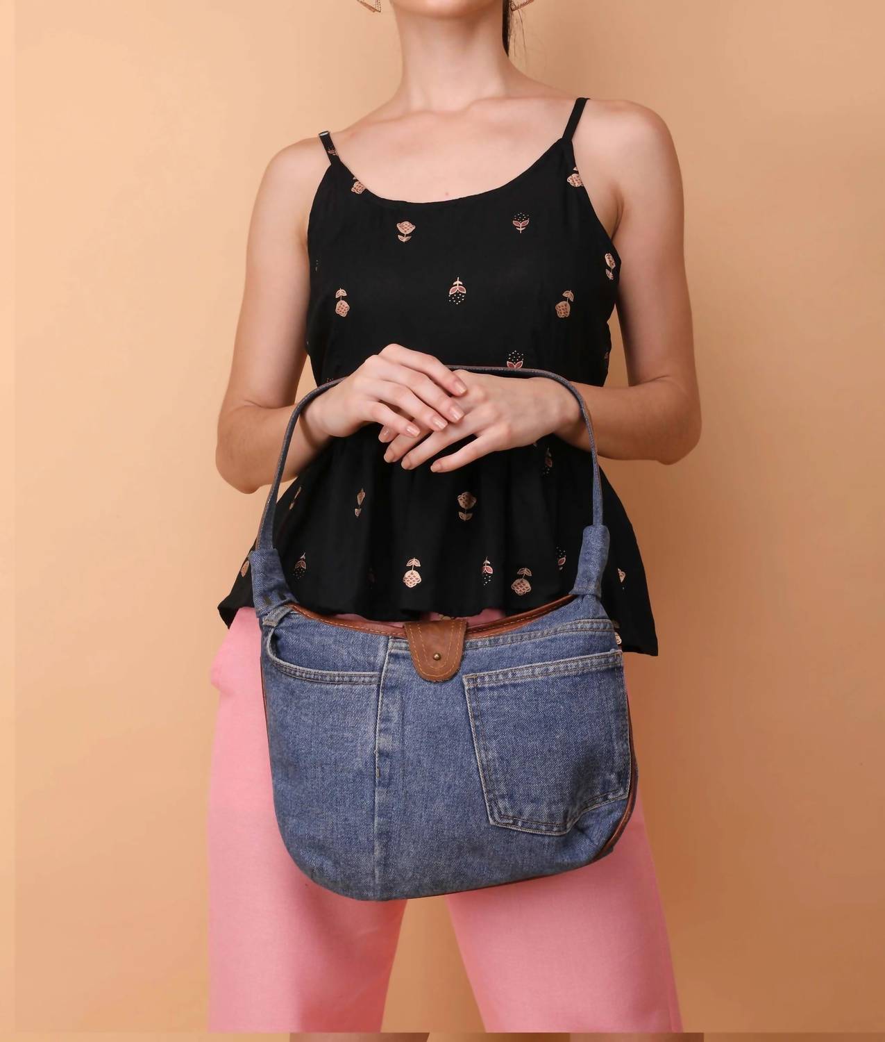 Women's Rhea Hobo Handbag