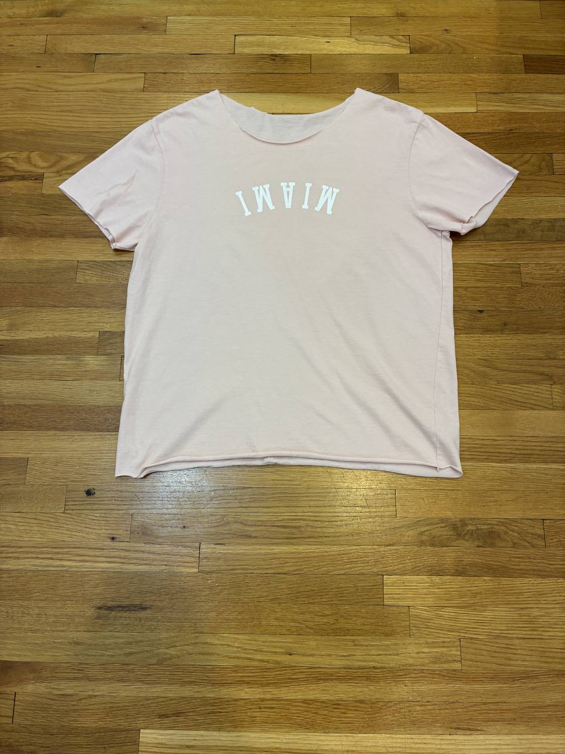 WOMEN'S CUSTOM CUT MIAMI TEE
