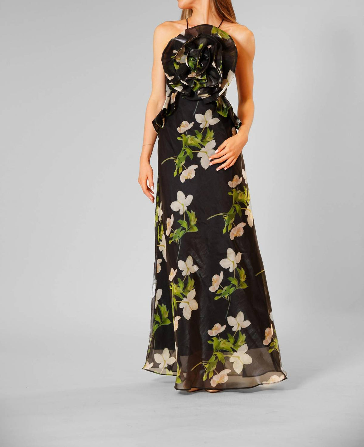 Sleeveless Organza Rosette Detail Gown