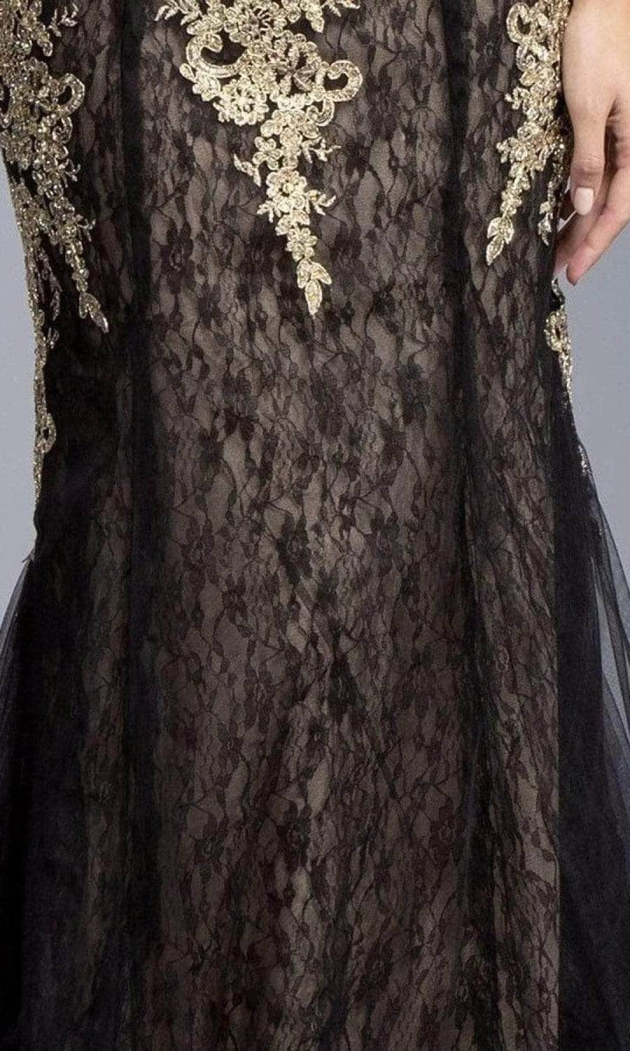 Applique V-neck Evening Maxi Dress