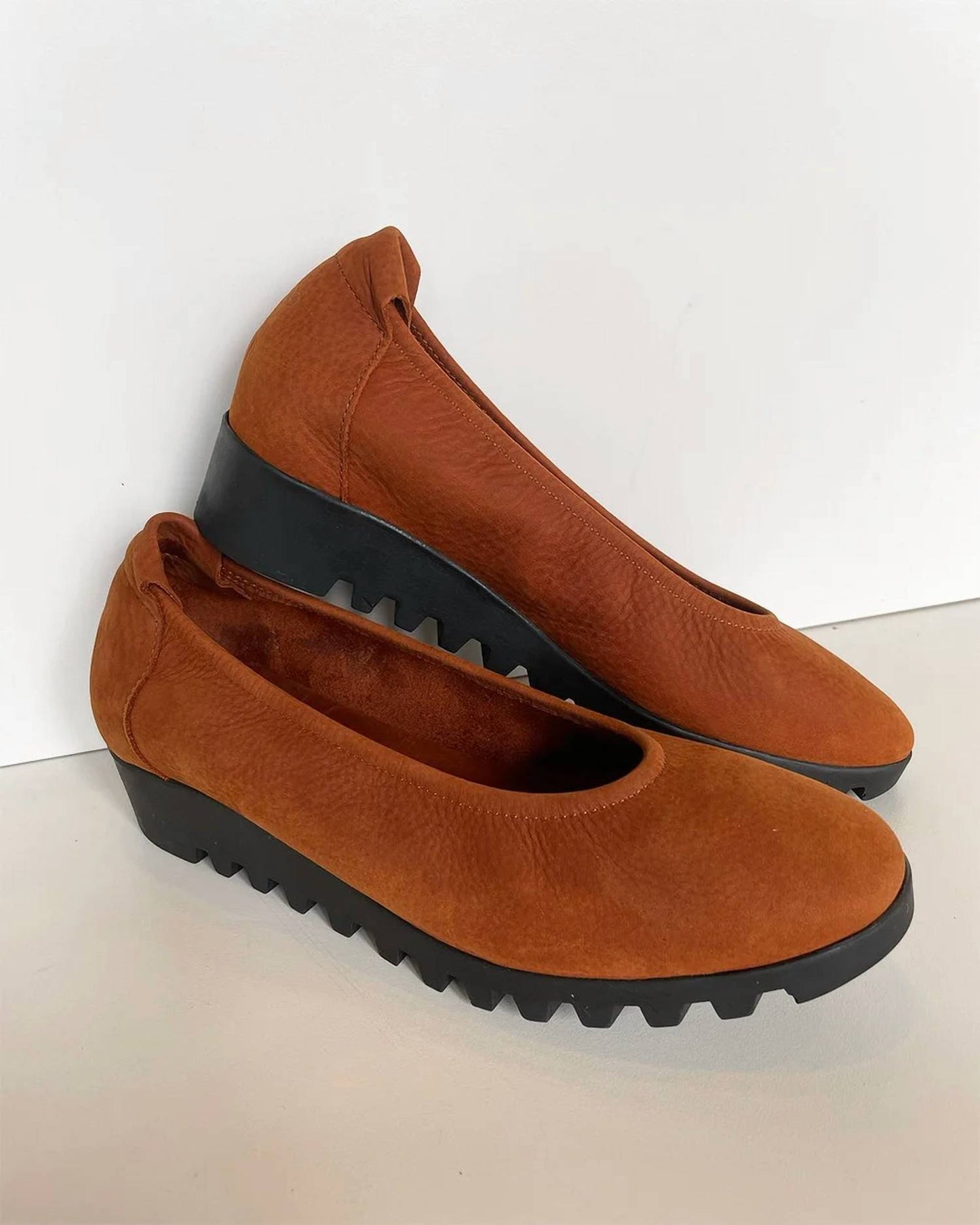 Women's Lomiss Suede Ballet Flat