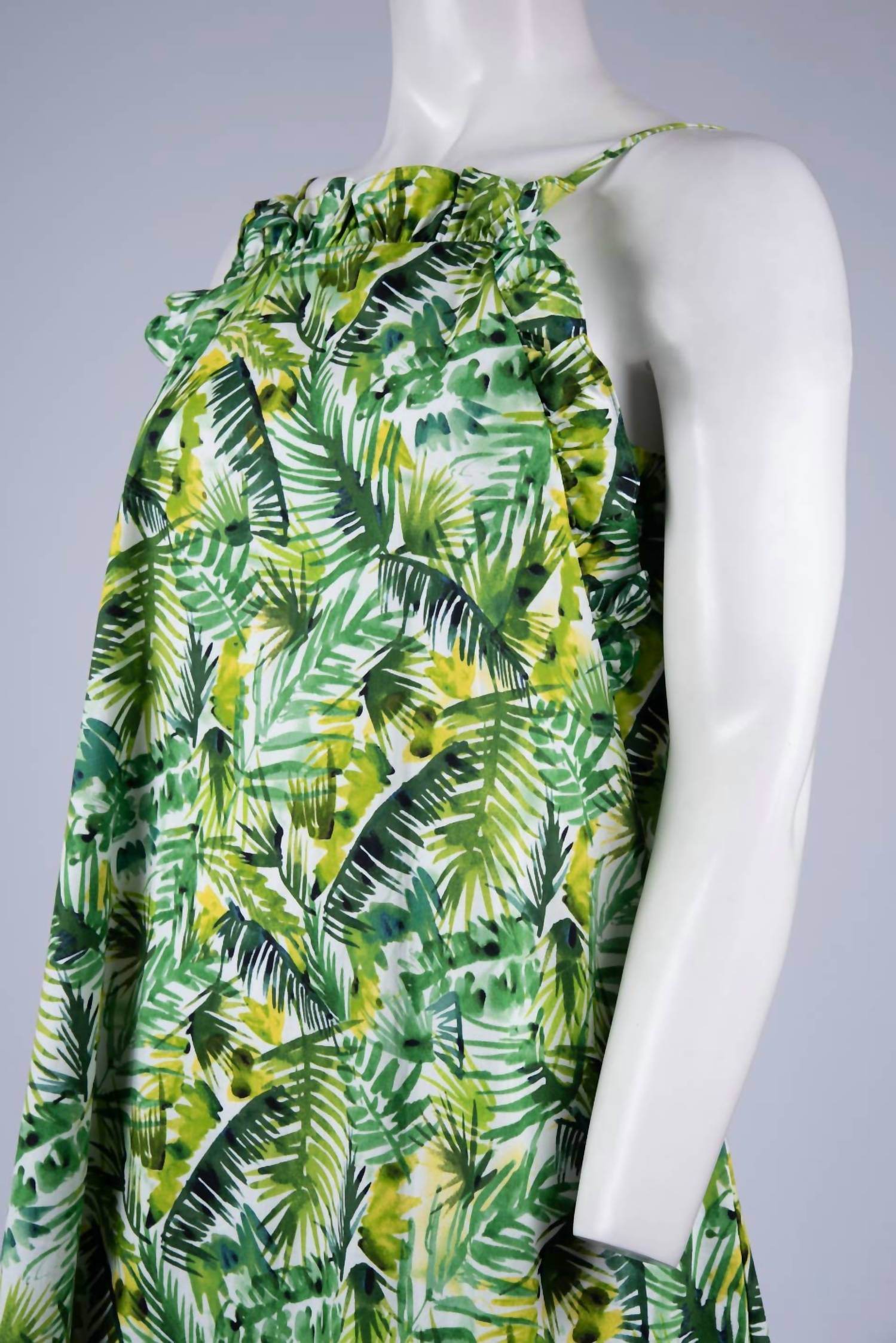 Clover and Sloane - Sleeveless Ruffle Top Knee Length Dress - Rack Hunt