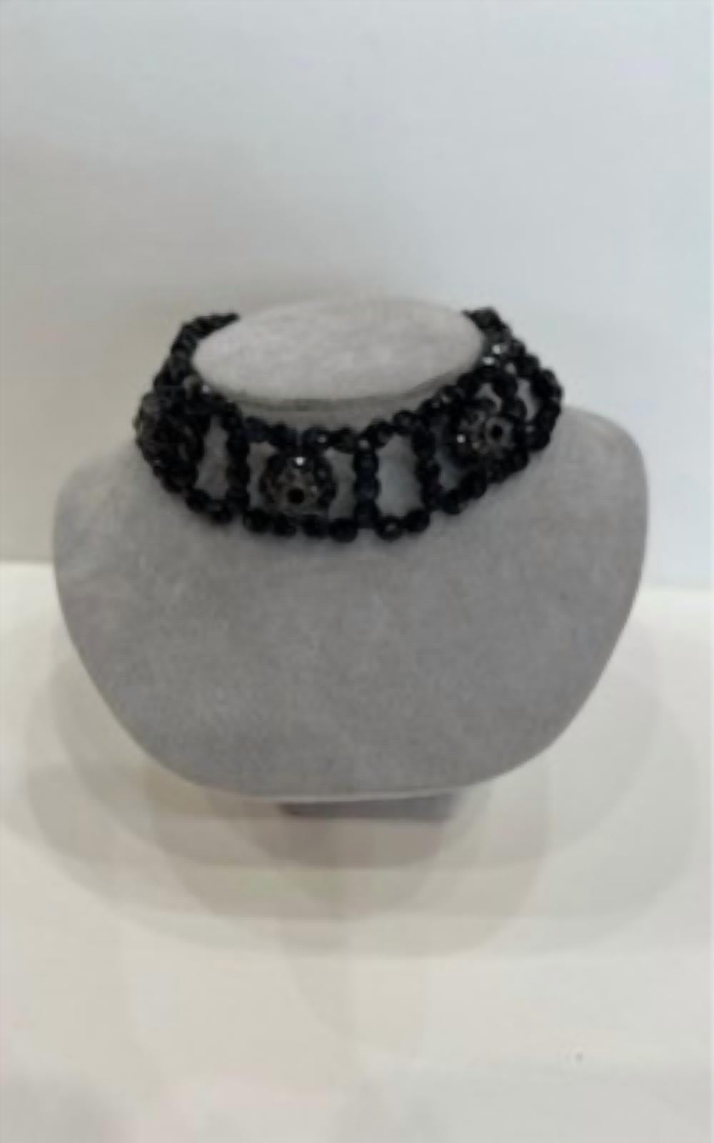 Women's Beaded crystal choker