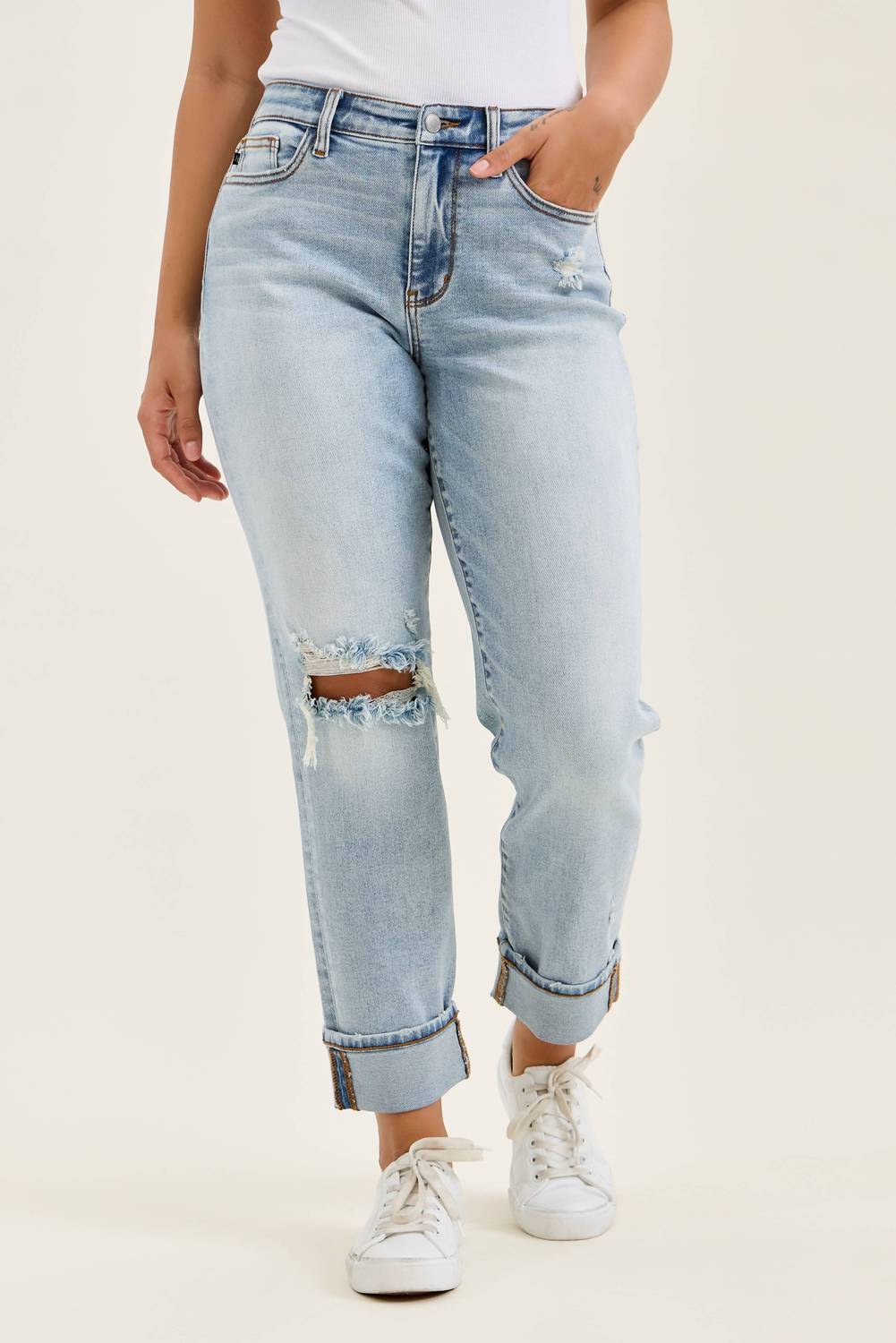 Bandana Loop Destroyed Jean
