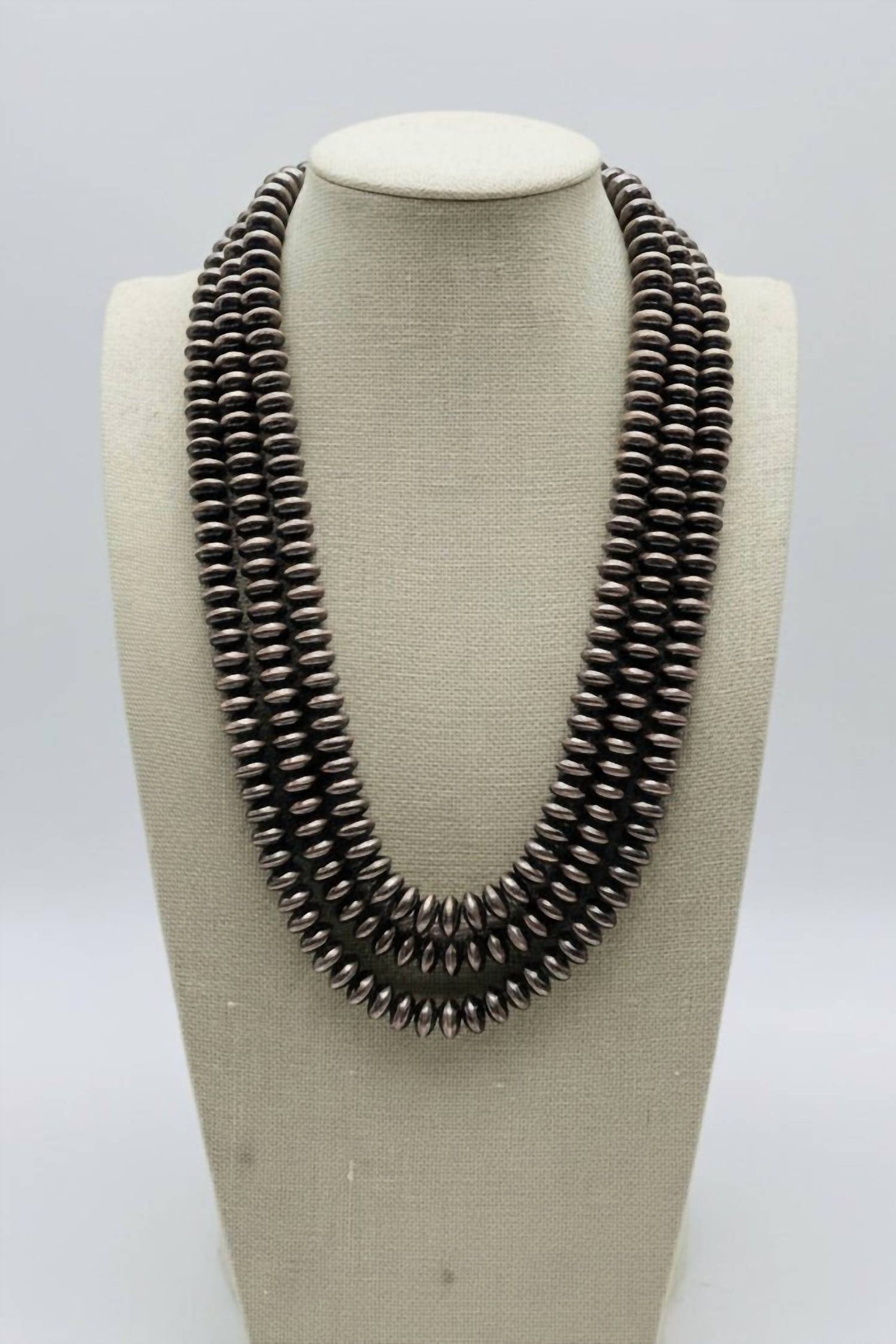 Women's Western 3-strand Faux Saucer Necklace