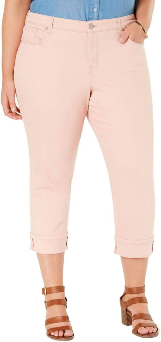 Women's Cuffed Mid Rise Capri Jeans