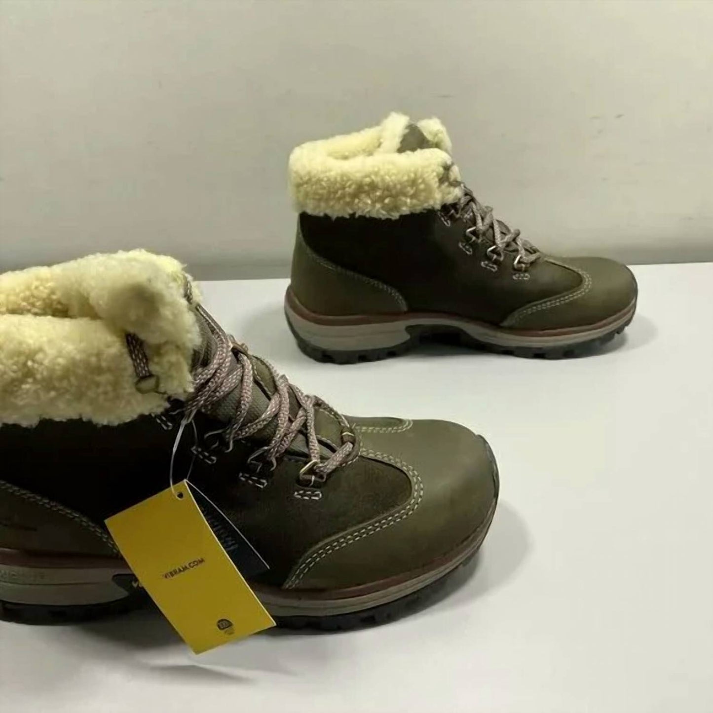 Women's Rainier Waterproof Ankle Leather Mid Boots