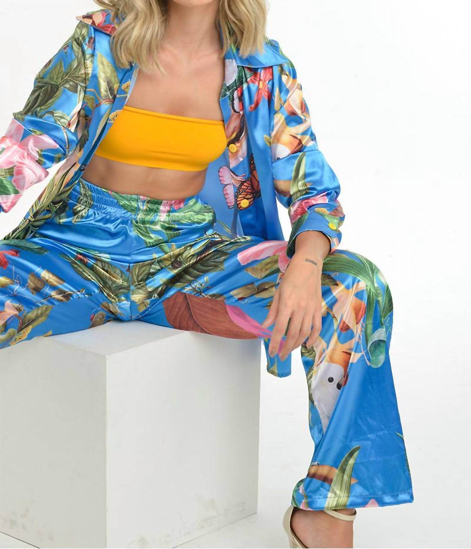 Steffany Milano - Tropical Escape Set - Rack Hunt