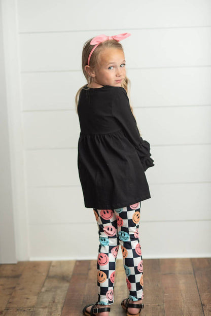 Girl's Smiley Face Ruffle Top Leggings Set