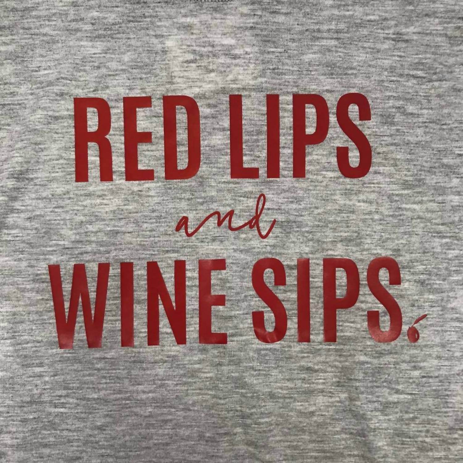 The Minted Olive - Women's Red Lips & Wine Sips Tee - Rack Hunt