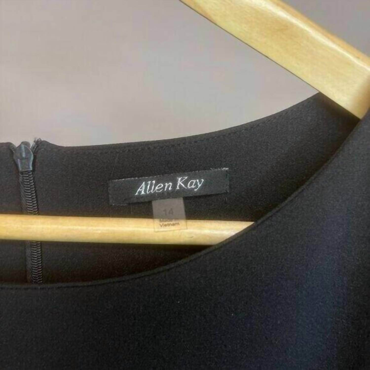 Allen Kay - Elegant Comfort Midi dress - Rack Hunt -