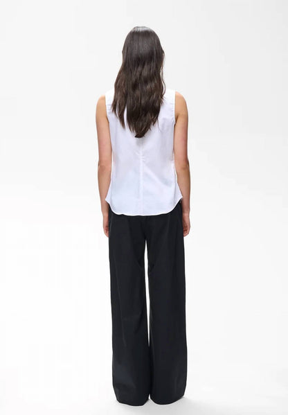 Belina Sleeveless Shirt
