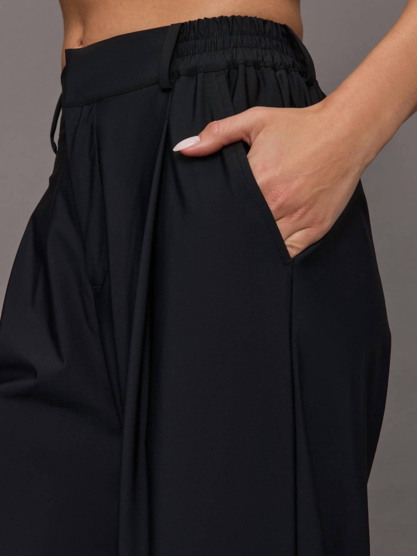 Stretch Woven Tailored Fit Wide Leg Pants