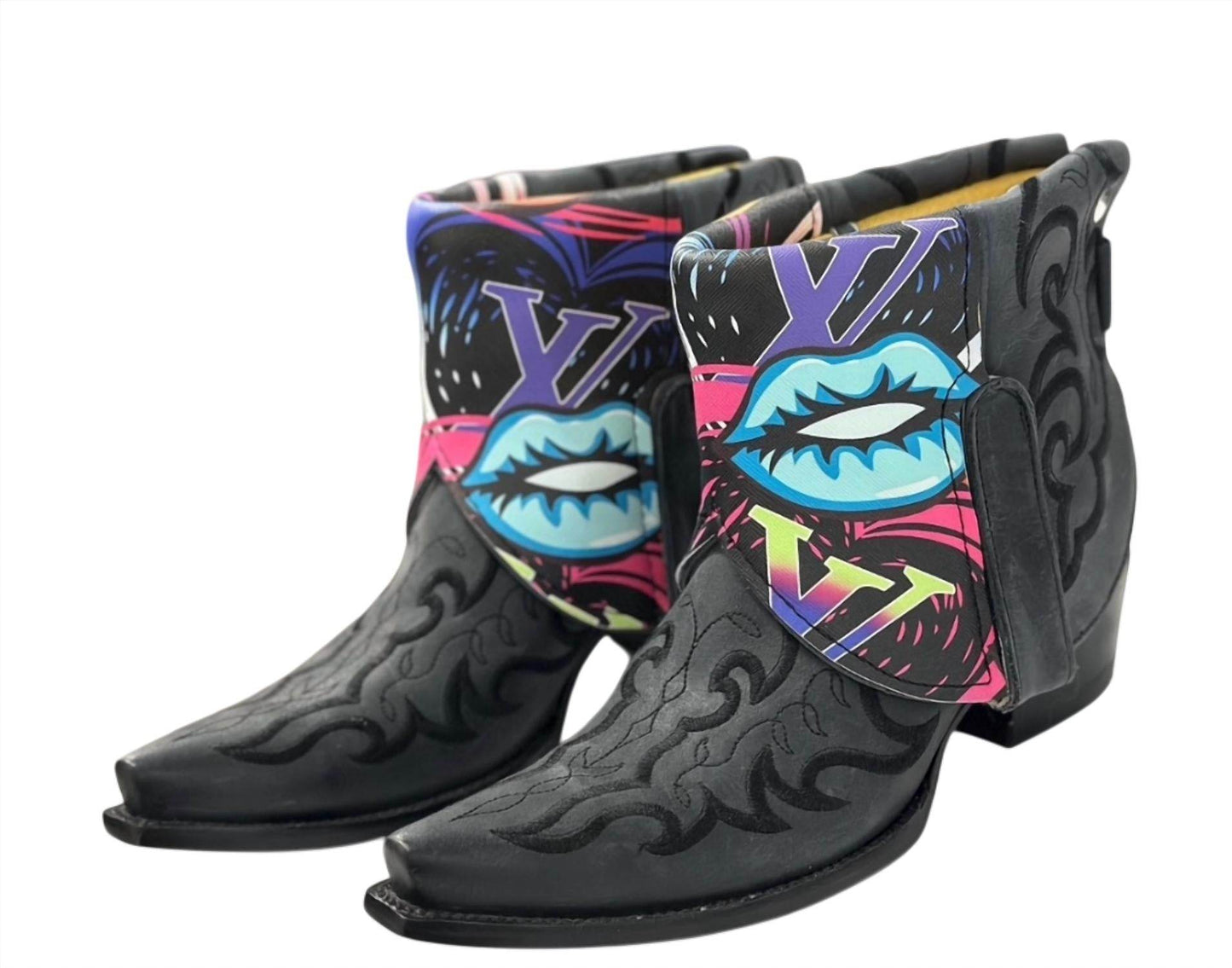 Canty - Women's Graphic Leather Boots - Rack Hunt