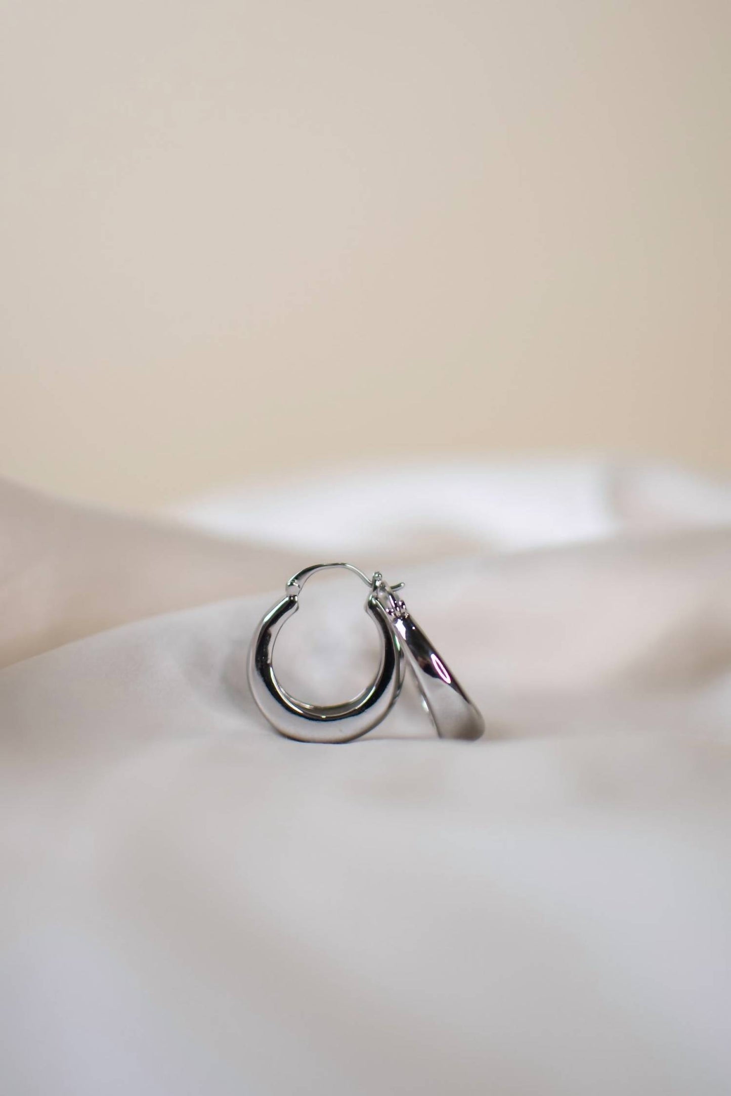 Women's The Ellie Hoops Earrings