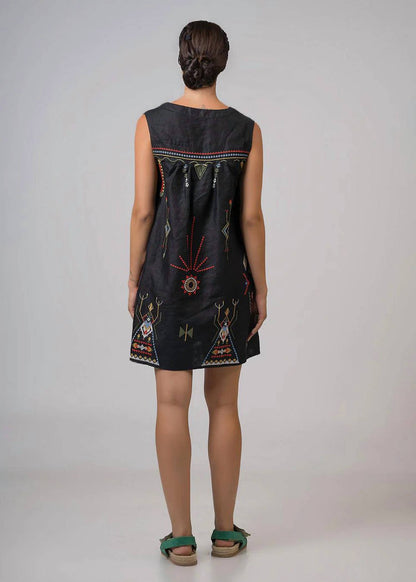 Sleeveless Shift Dress