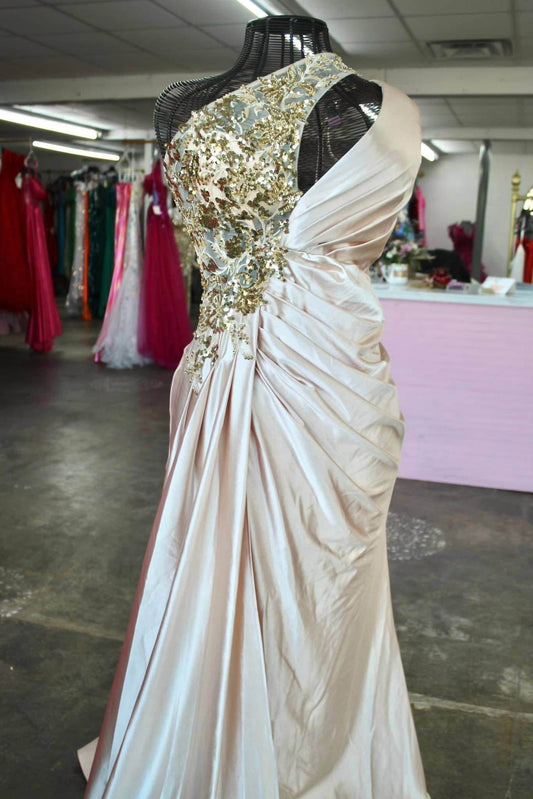 Juliet - Women's Showpiece Dress - Rack Hunt -