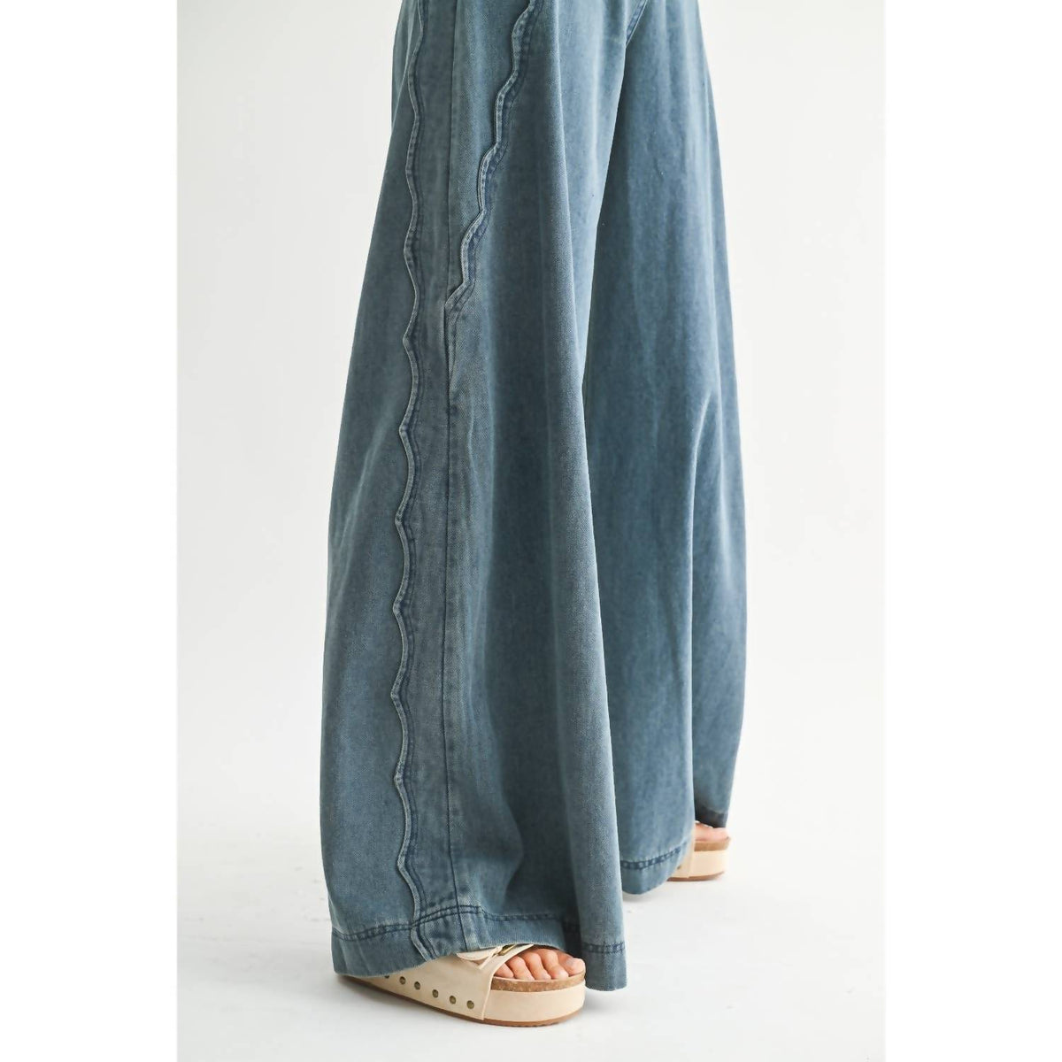 Scallop Seam Jean