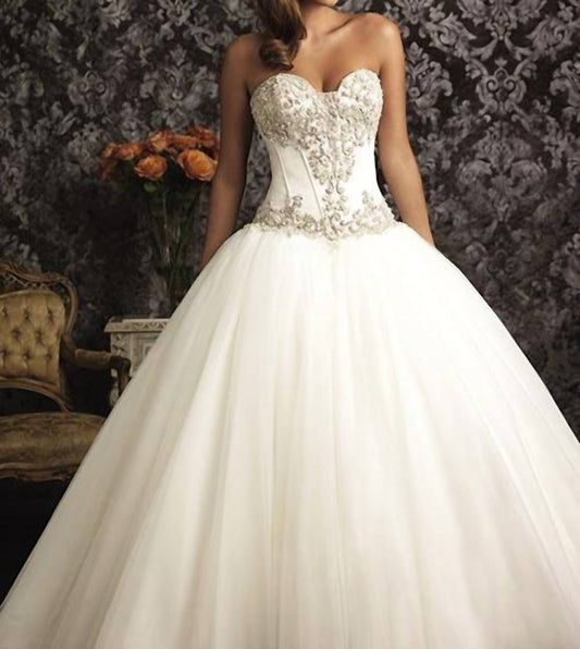 Sweetheart Corset Wedding Dress