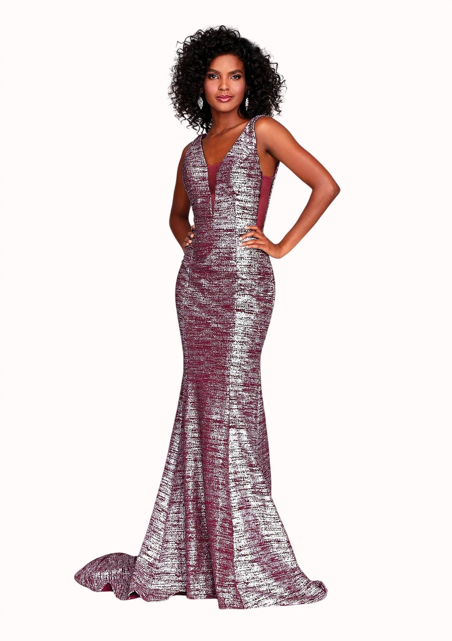 Shimmering Sleeveless Gown