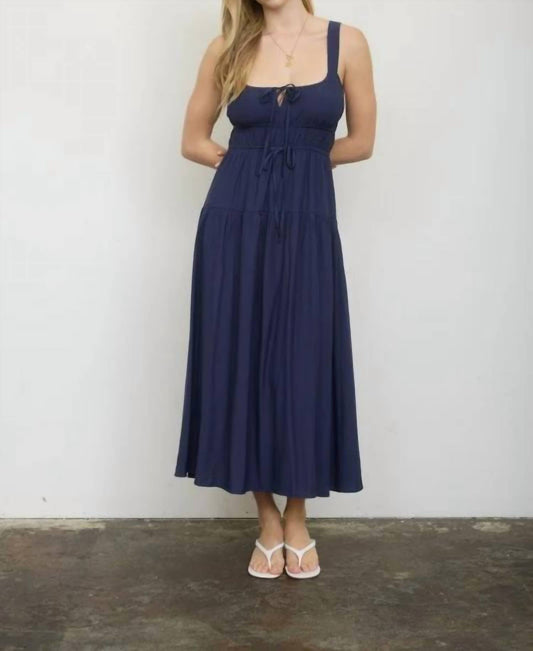 Front Tie Keyhole Detail Sleeveless Midi Dress