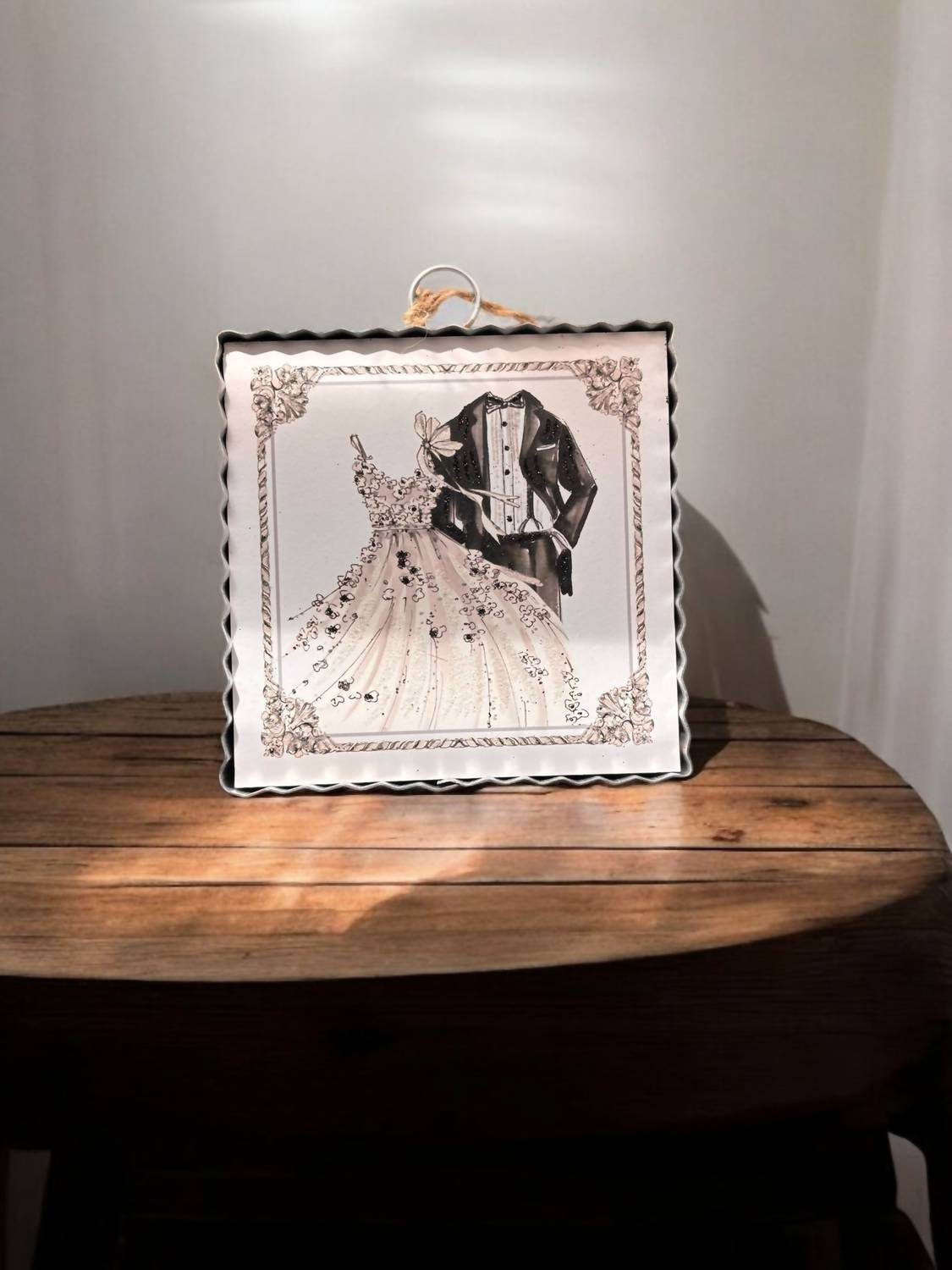 Round Top - Wedding Charm - Rack Hunt -