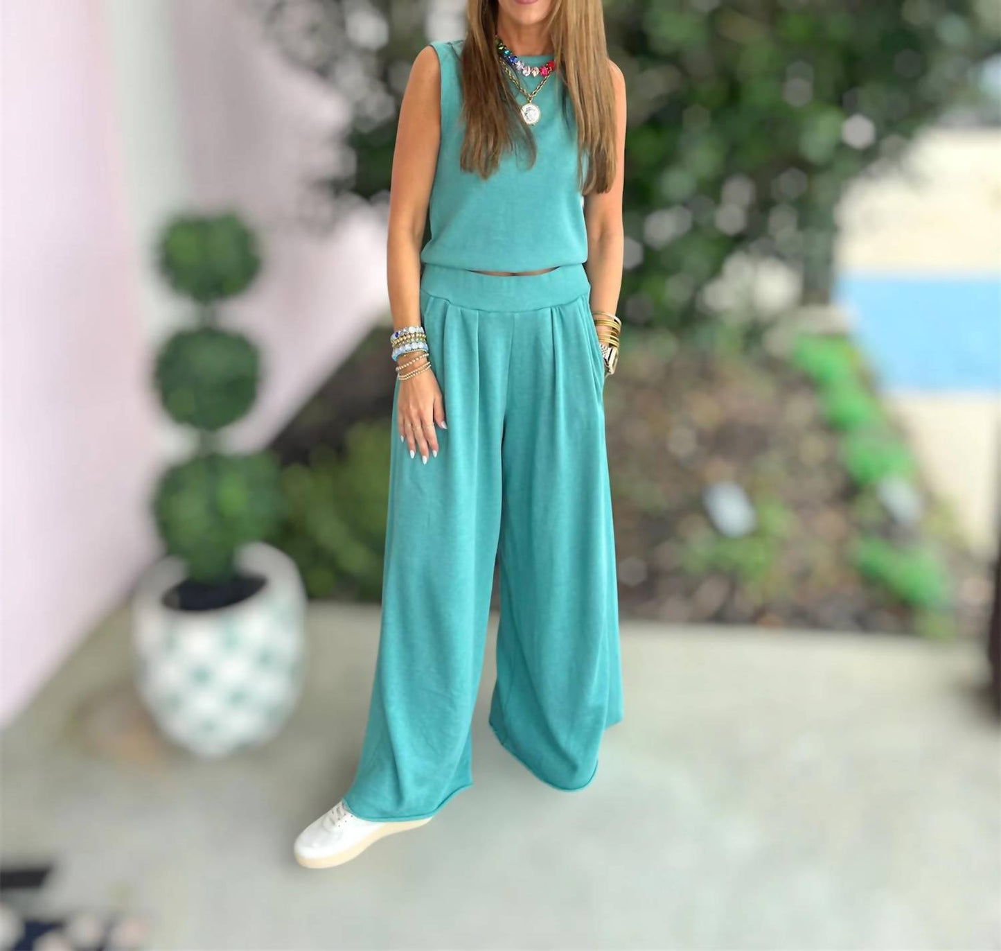 Lakeshore Two Piece Set