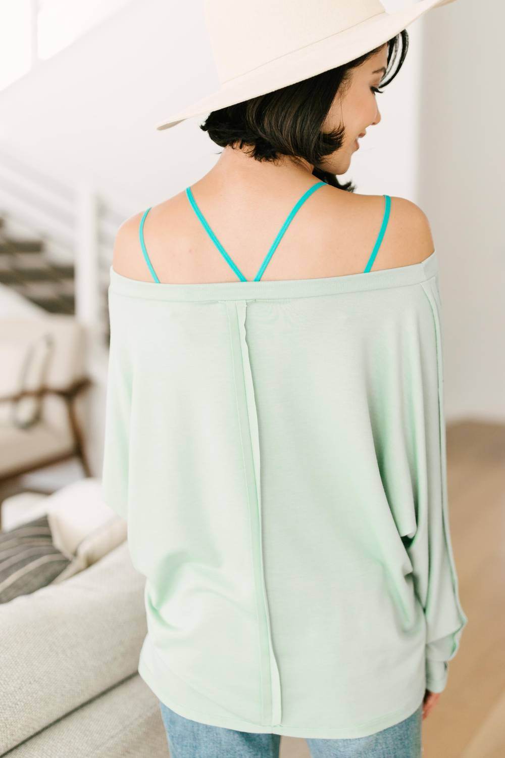 Ave Shops - CENTER STAGE SWEATER - Rack Hunt -