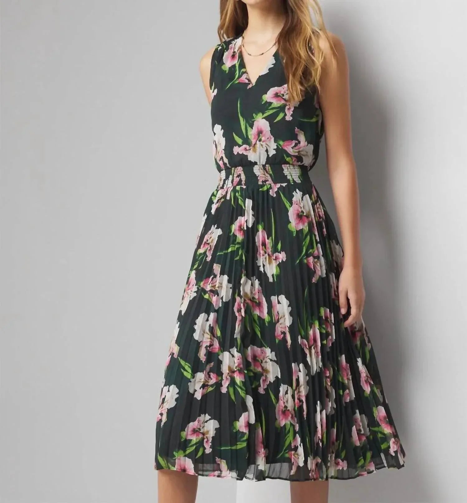White House Black Market - Sleeveless V-neck Smocked Midi Dress - Rack Hunt