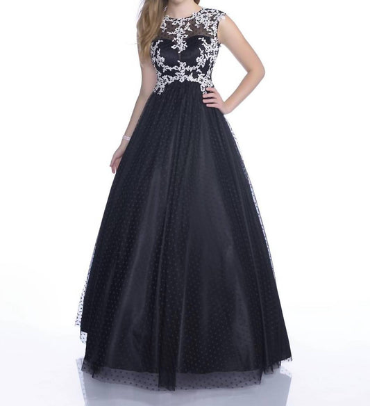 Fit and Flare Sleeveless Prom Dress