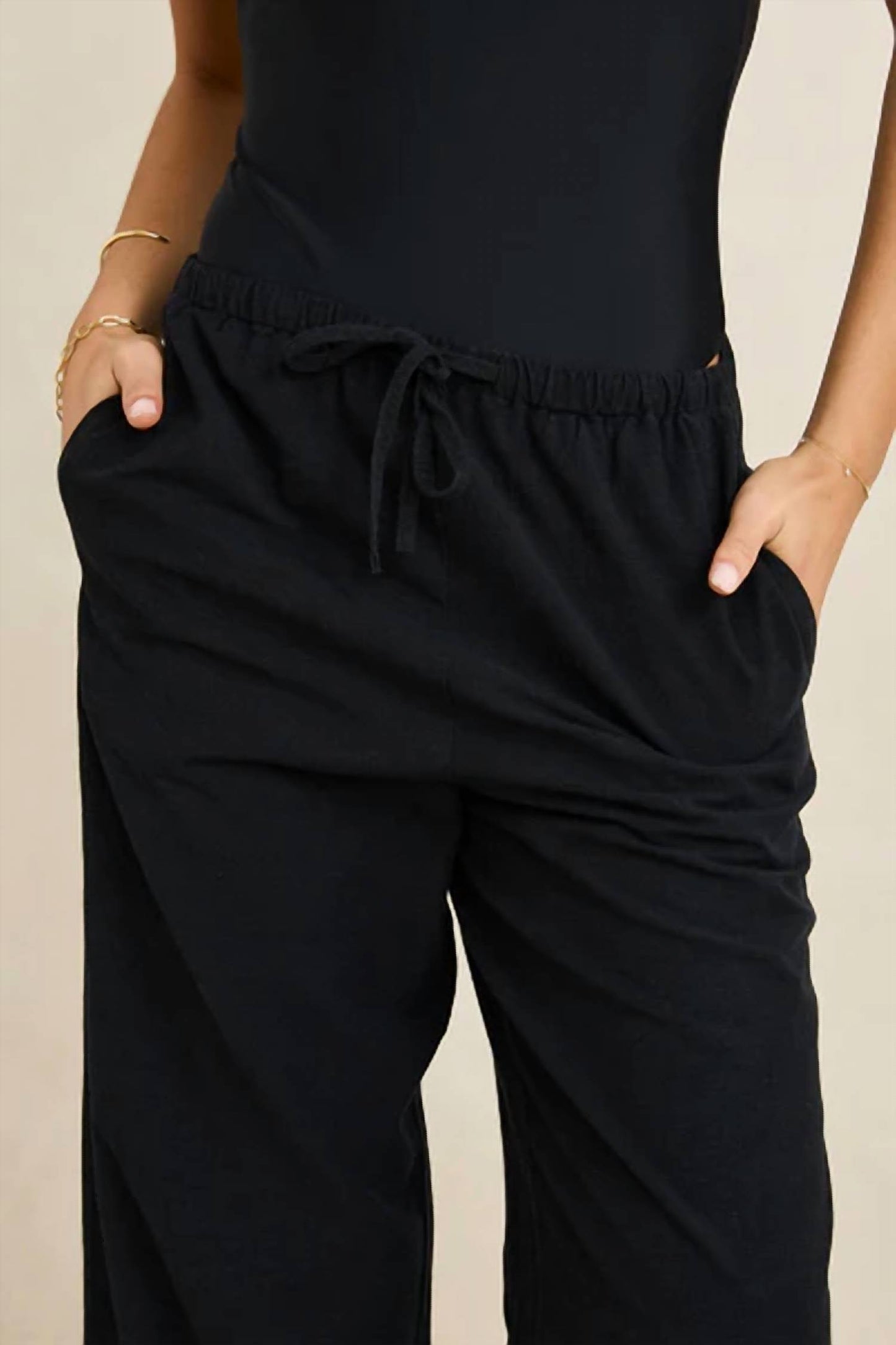 Classic Drawstring Pant