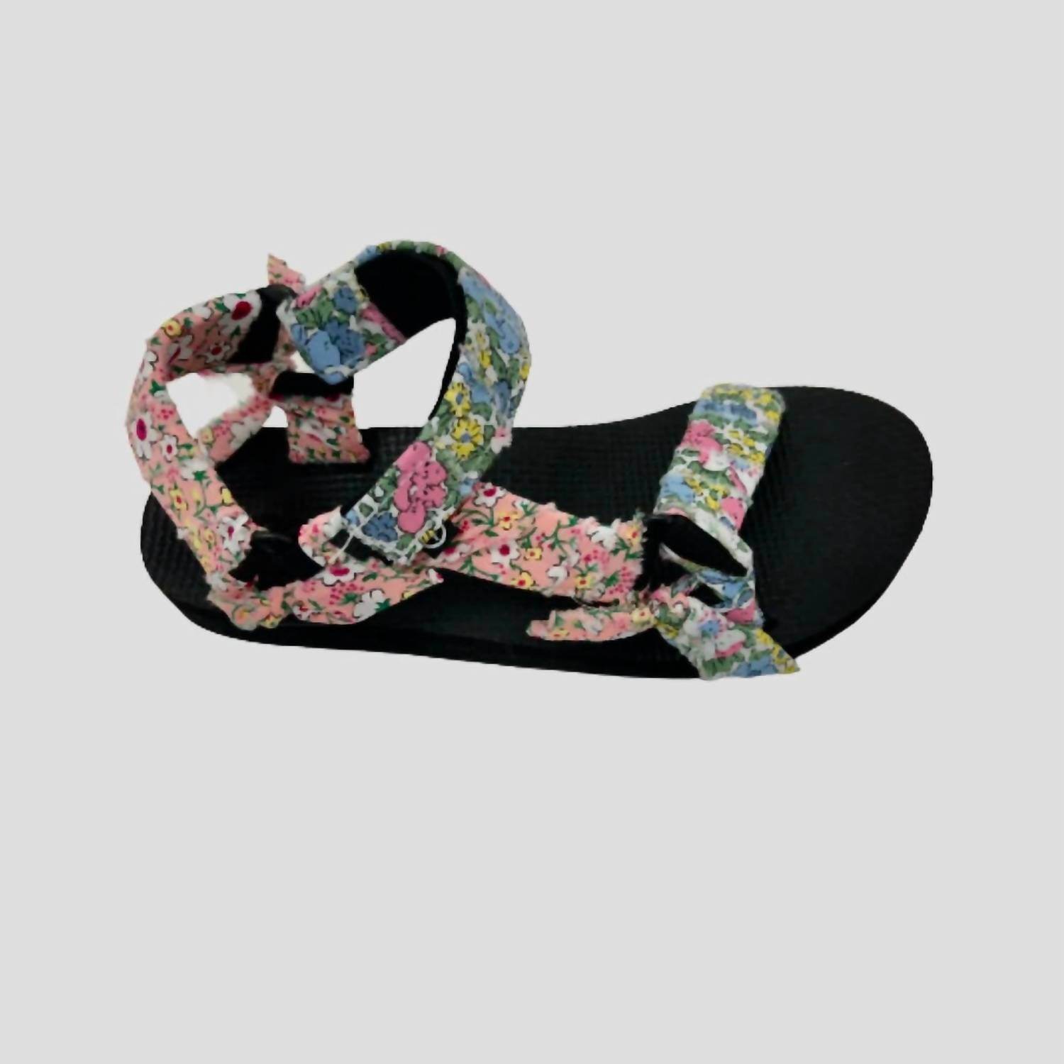 ARIZONA LOVE - Women Trekky Bandana Sandal - Rack Hunt -