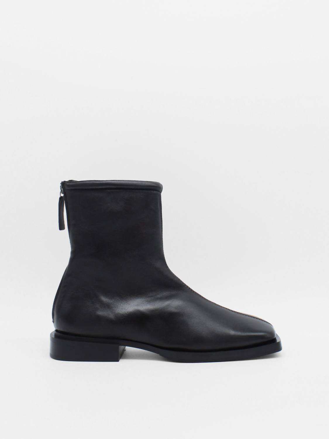 About Arianne - Women's Dean Boot - Rack Hunt