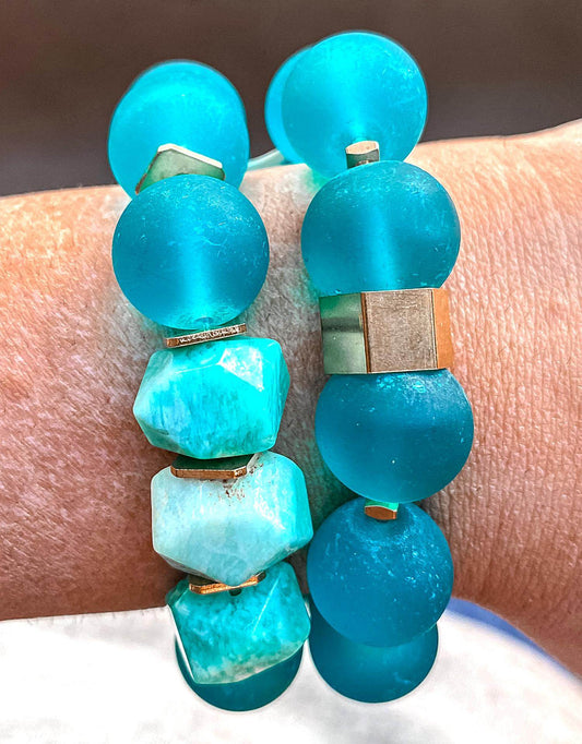 OMI - Women's Sea Gypsy Glass With Amazonite Chunk Bracelet - Rack Hunt -