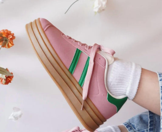 Women's Kat Sneakers